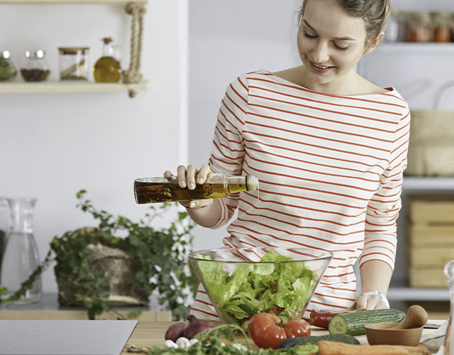 L’OLIO NELLA DIETA MEDITERRANEA